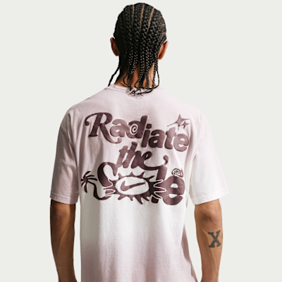 Nike Sportswear T-Shirt. Nike.com